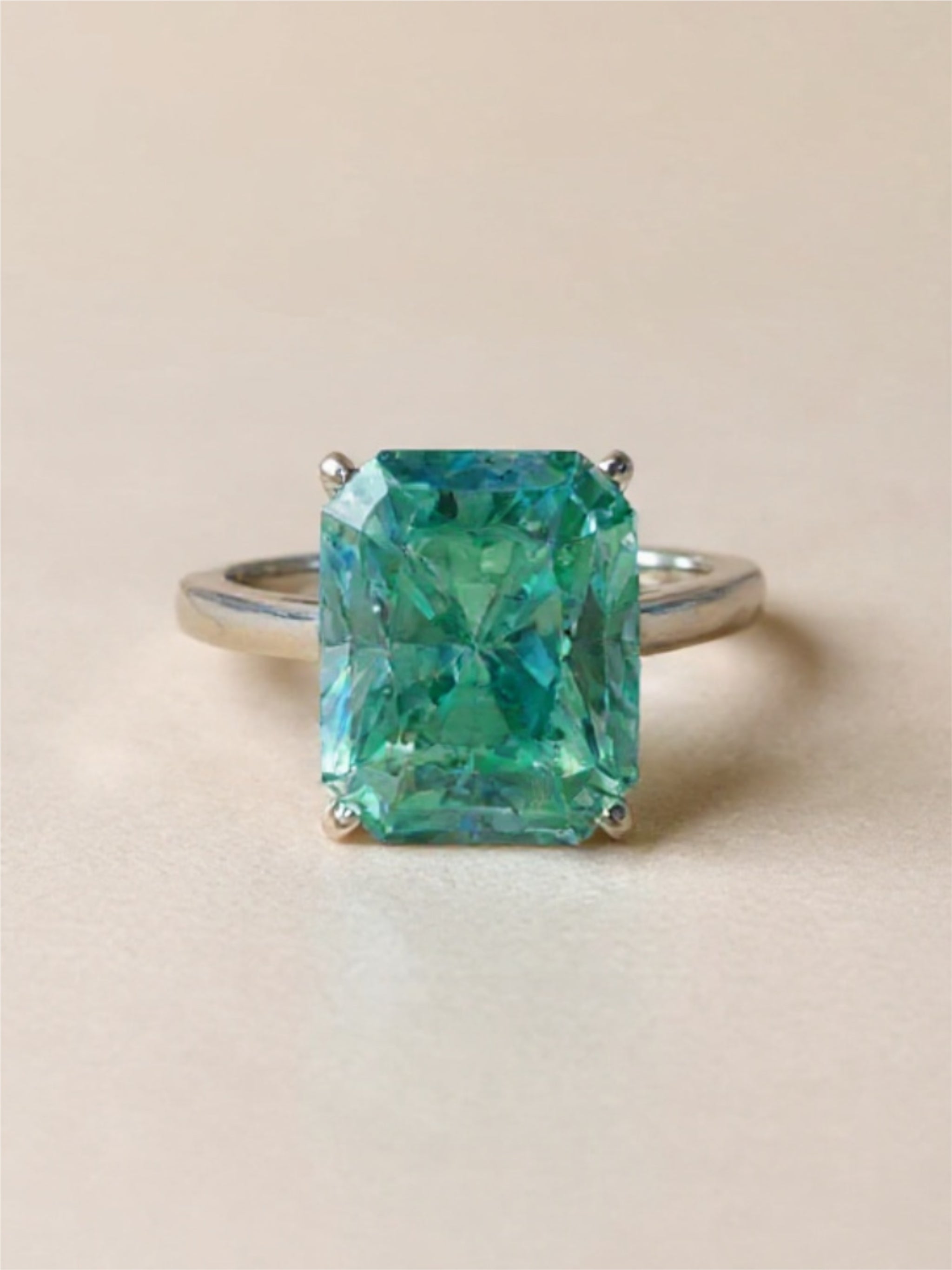 2 Carat 925 Sterling Silver Green Moissanite Rectangle Ring