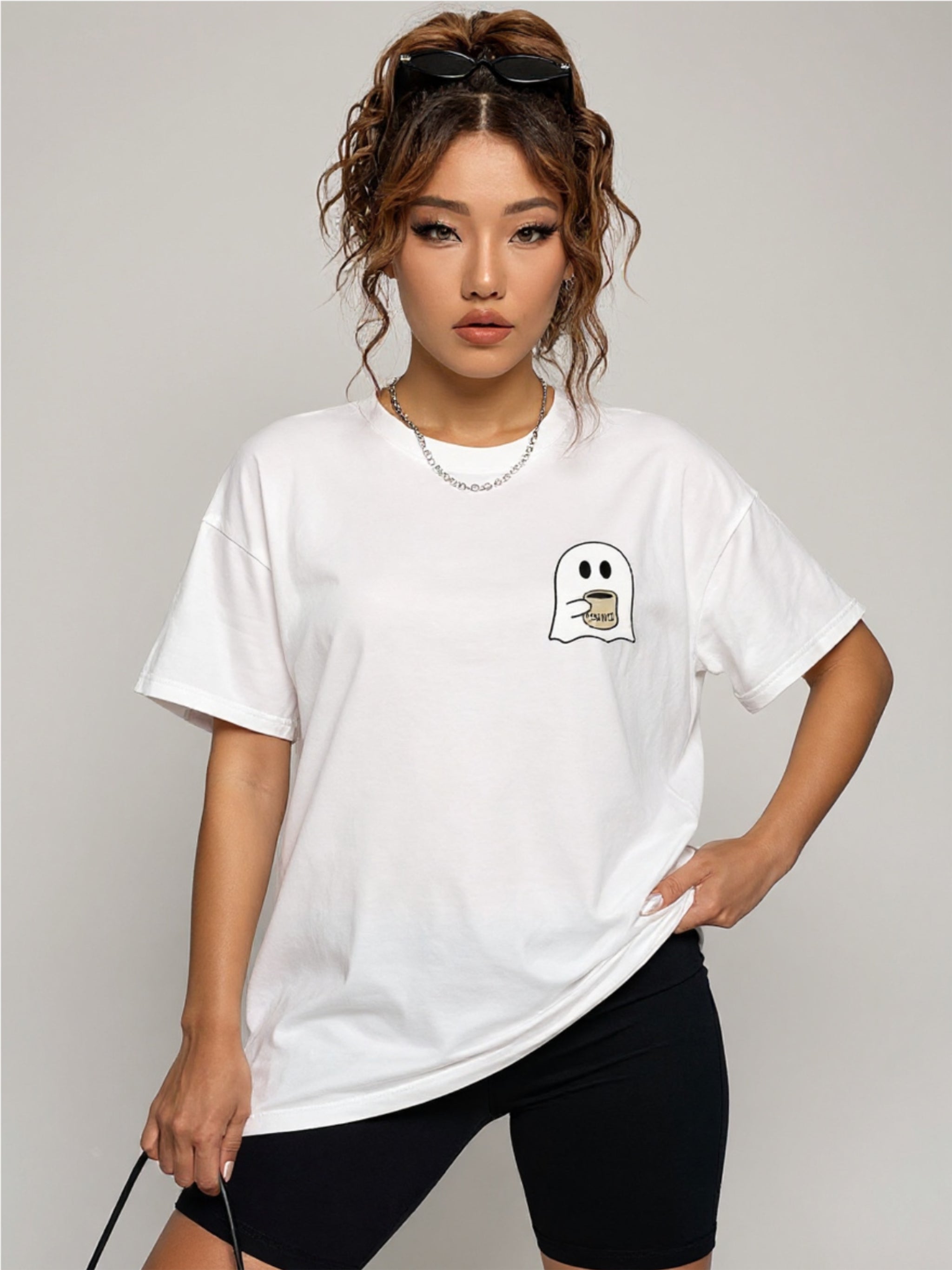 Round Neck Short Sleeve Ghost Graphic T-Shirt