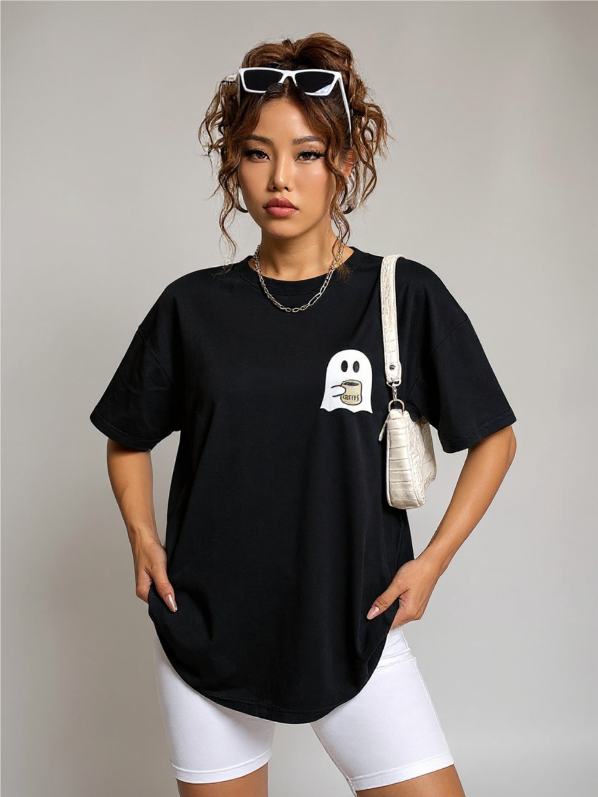 Round Neck Short Sleeve Ghost Graphic T-Shirt