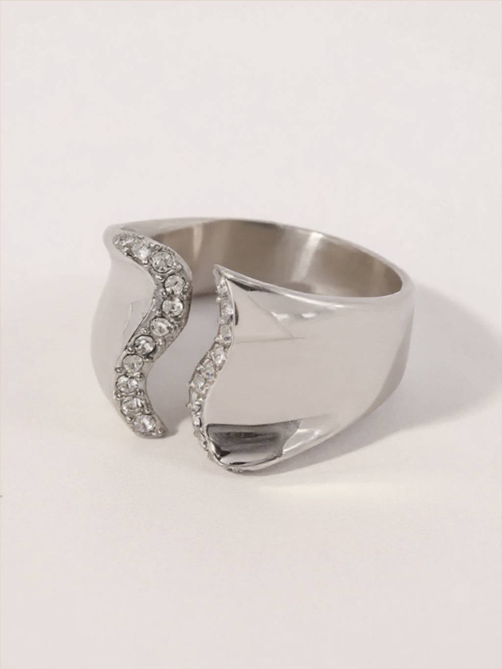 Stainless Steel Inlaid Rhinestone Bypass Ring