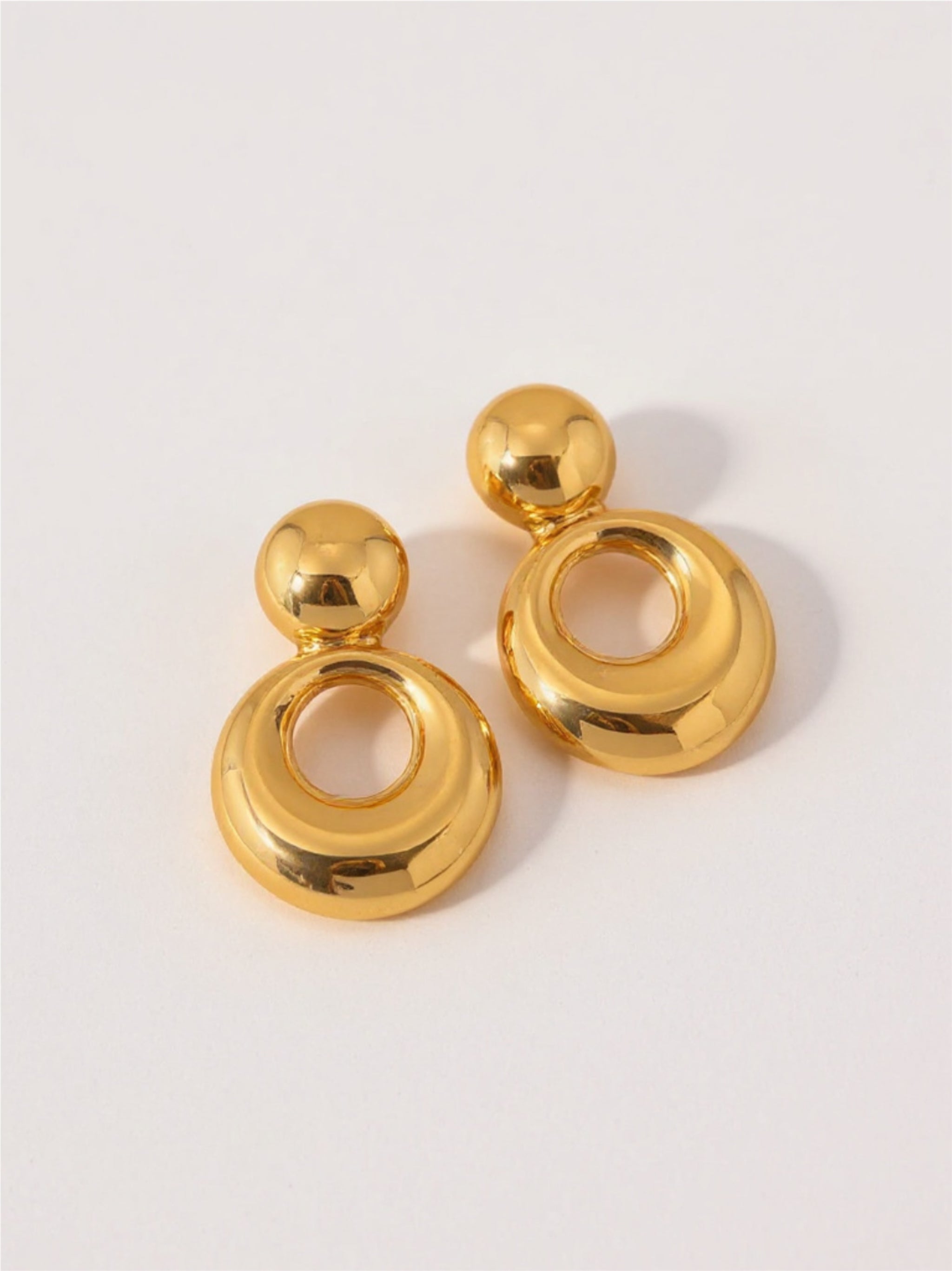 18K Gold Cutout Earrings