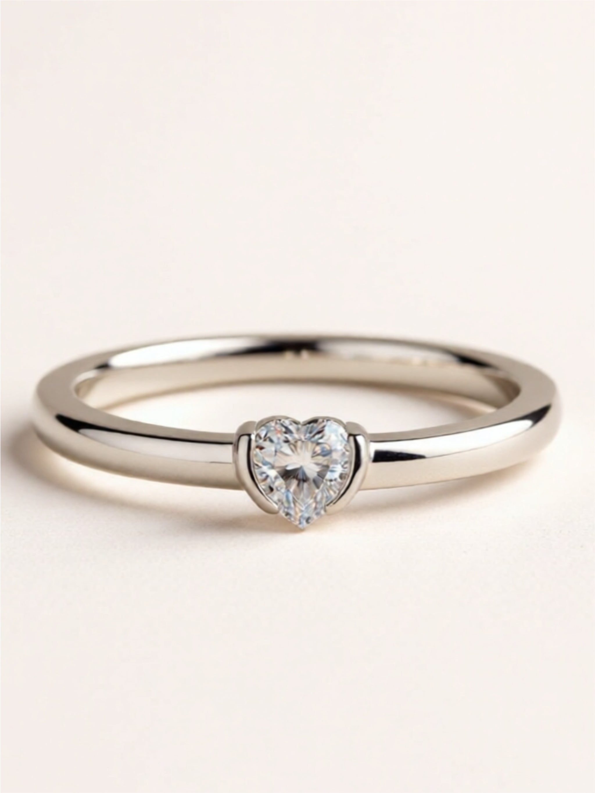 Minimalist Heart Moissanite Ring – Platinum-Plated 925 Sterling Silver