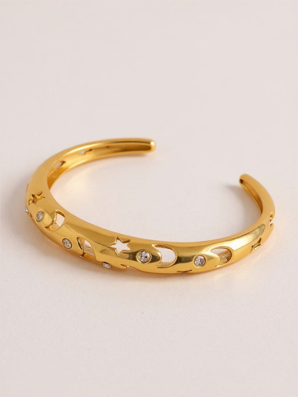 Gold Stainless Steel Inlaid Rhinestone Cutout Bracelet
