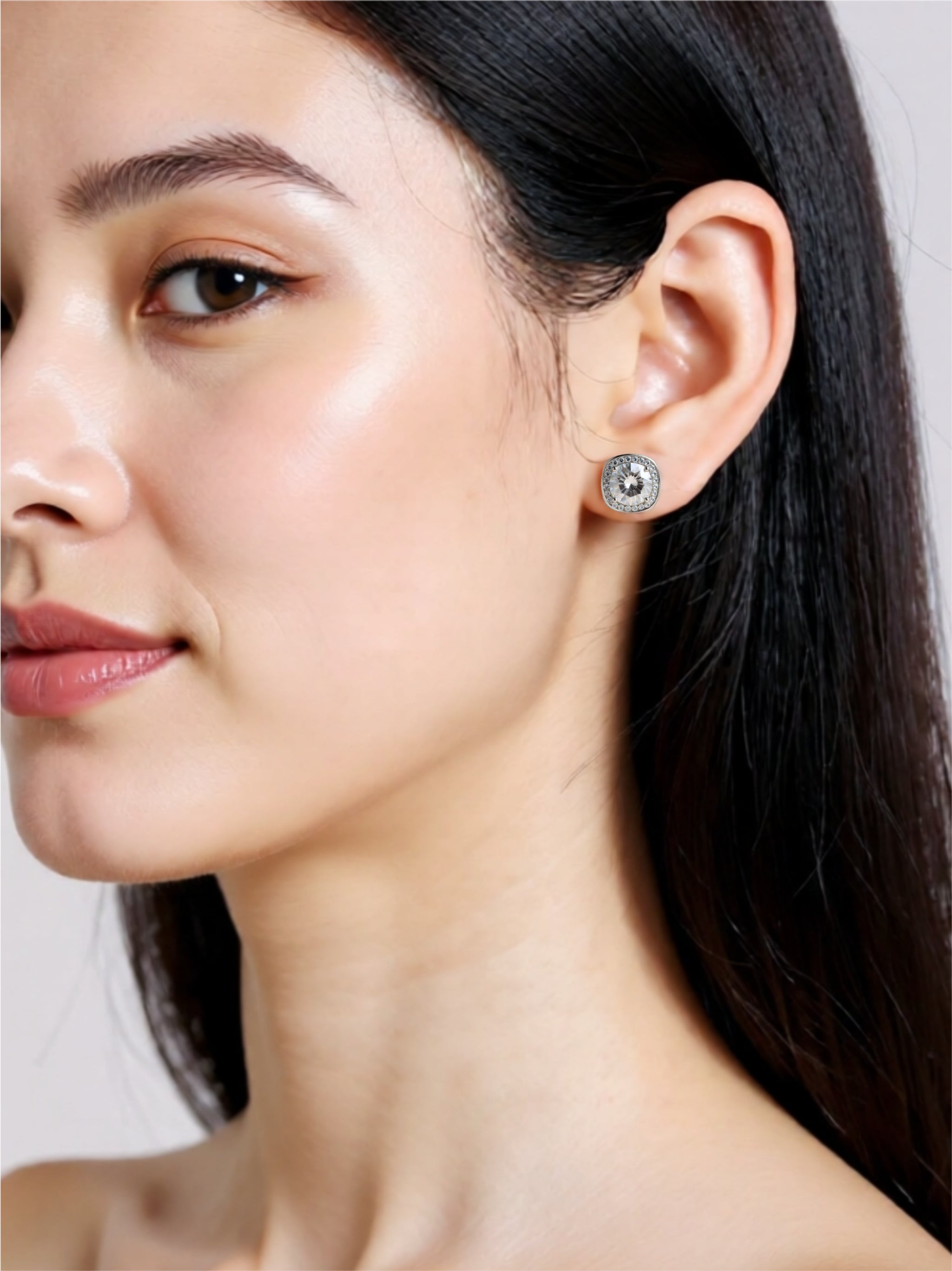 1 Carat Moissanite 925 Sterling Silver Stud Earrings