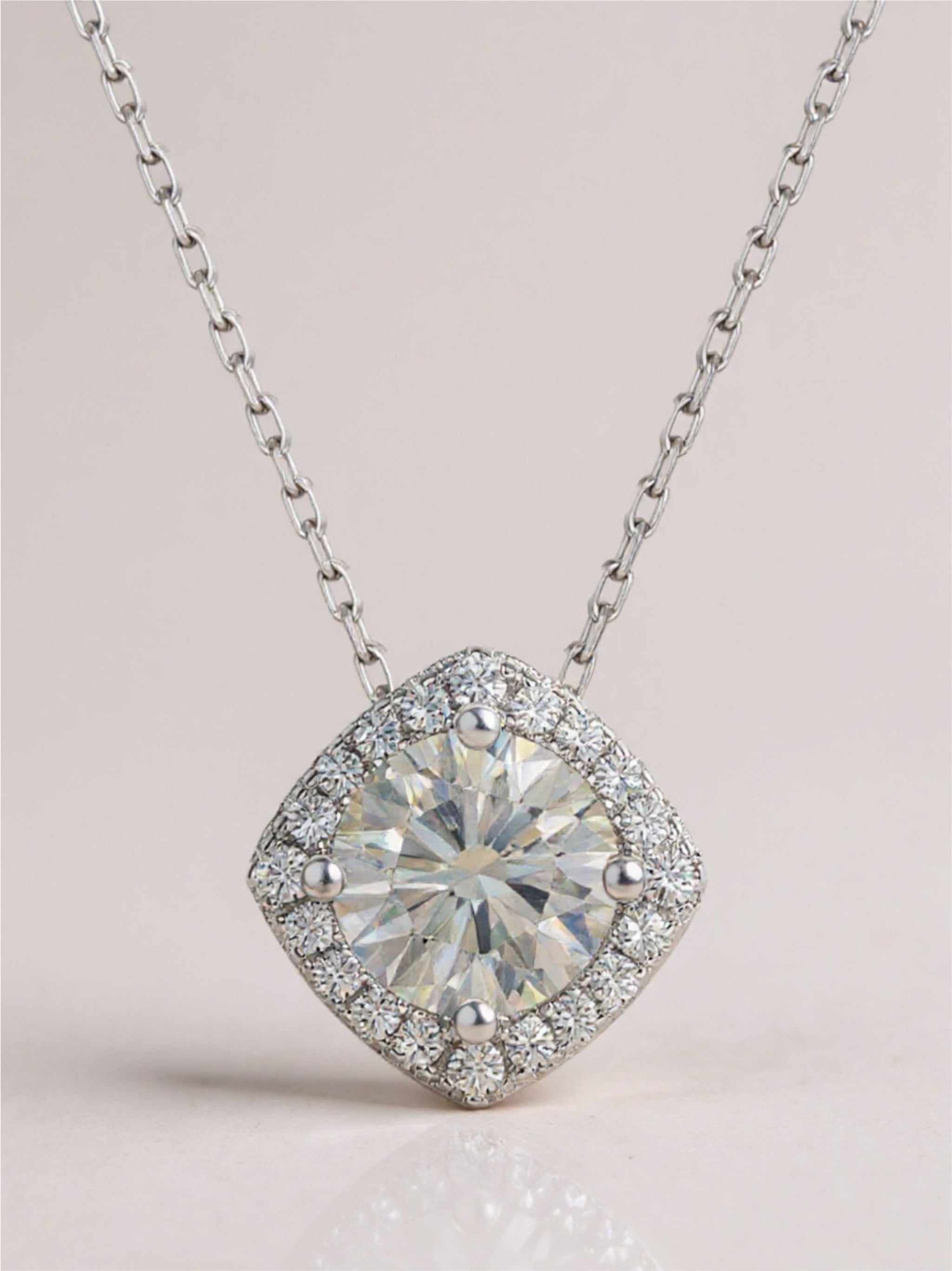 1 Carat Moissanite Pendant Necklace