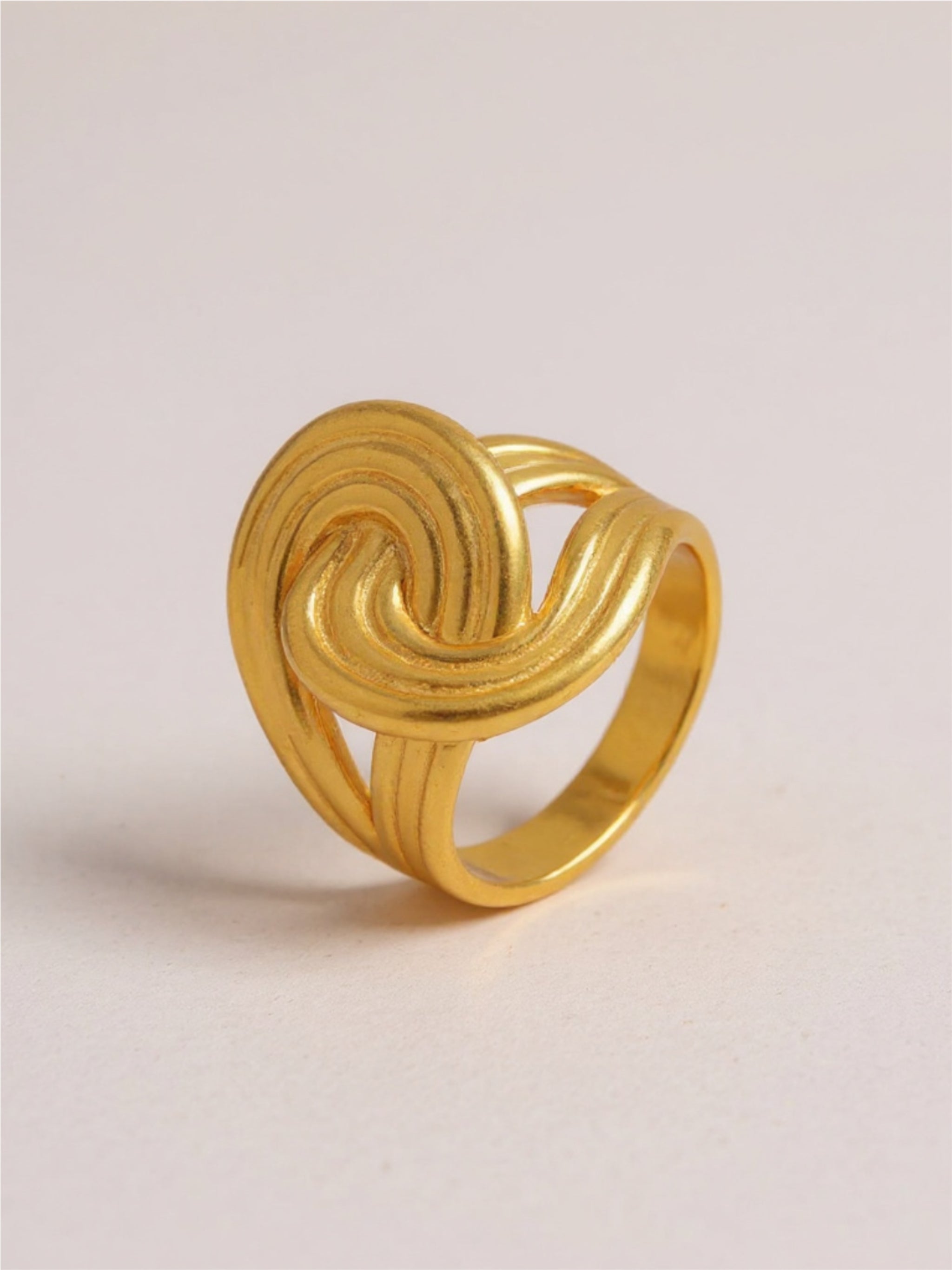 18K Gold Twisted Ring
