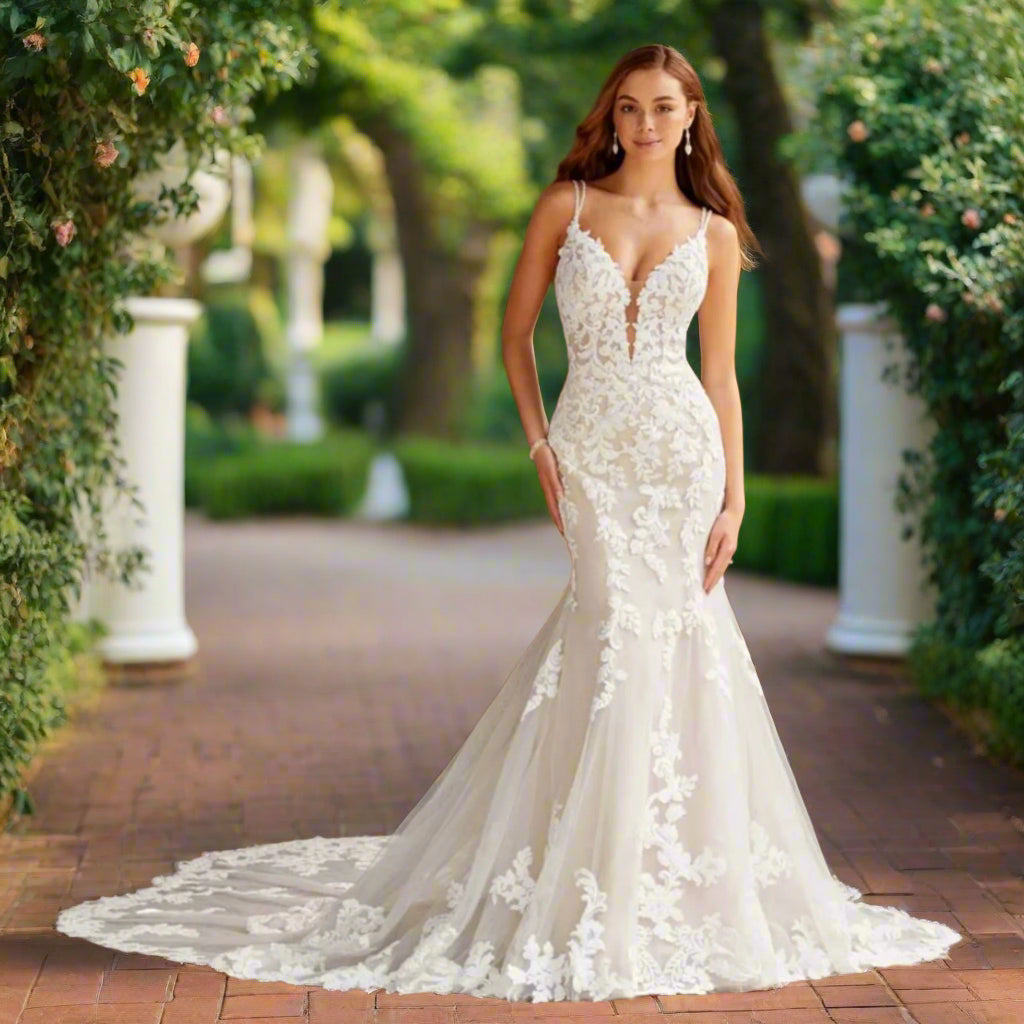 Mermaid Sweetheart Lace Wedding Gown