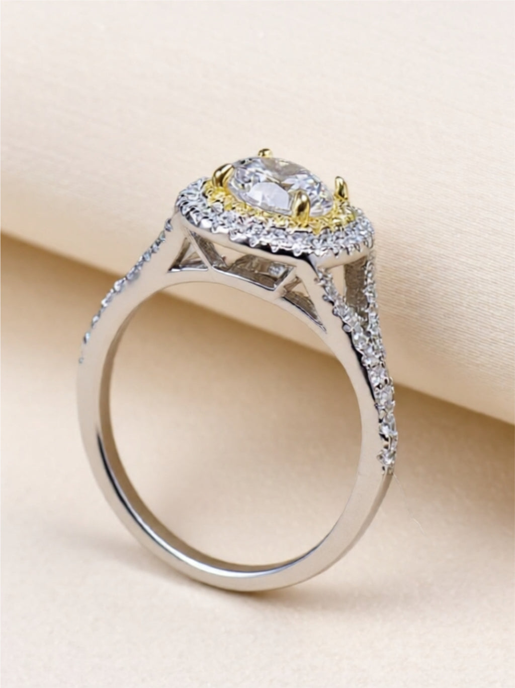 Two-Tone 925 Sterling Silver 1 Carat Moissanite Ring