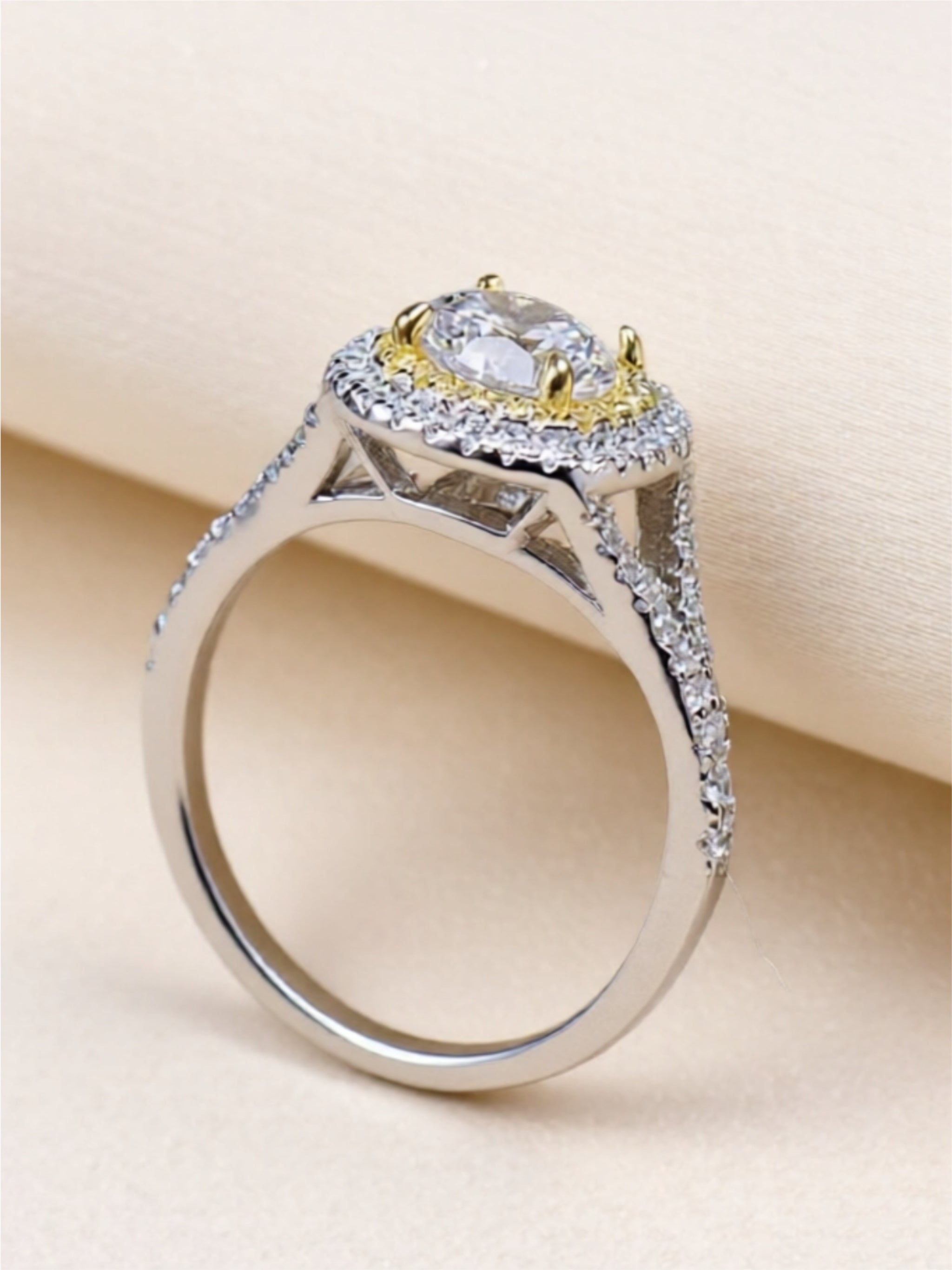 Two-Tone 925 Sterling Silver 1 Carat Moissanite Ring