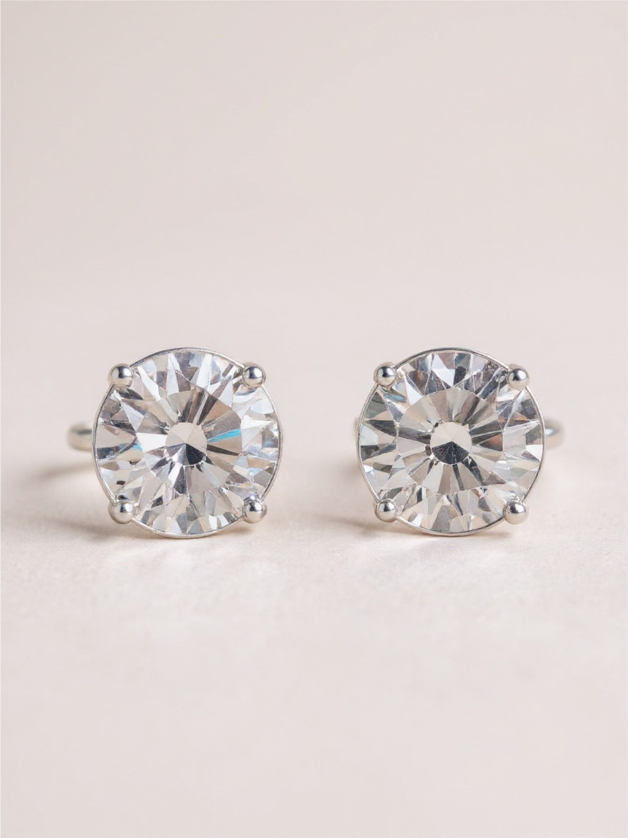 2 Carat Moissanite 925 Sterling Silver Stud Earrings