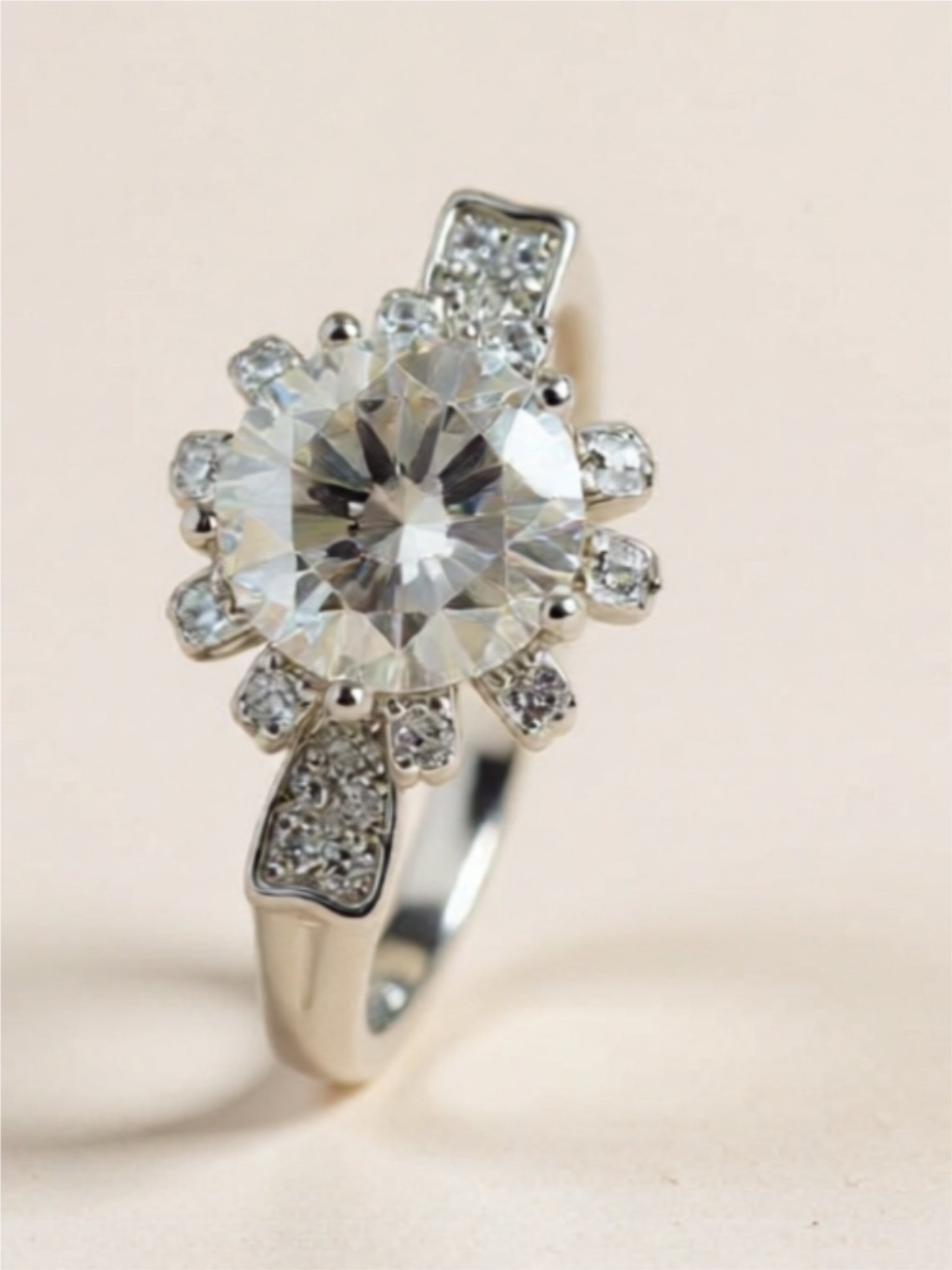 1 Carat Moissanite 925 Sterling Silver Ring