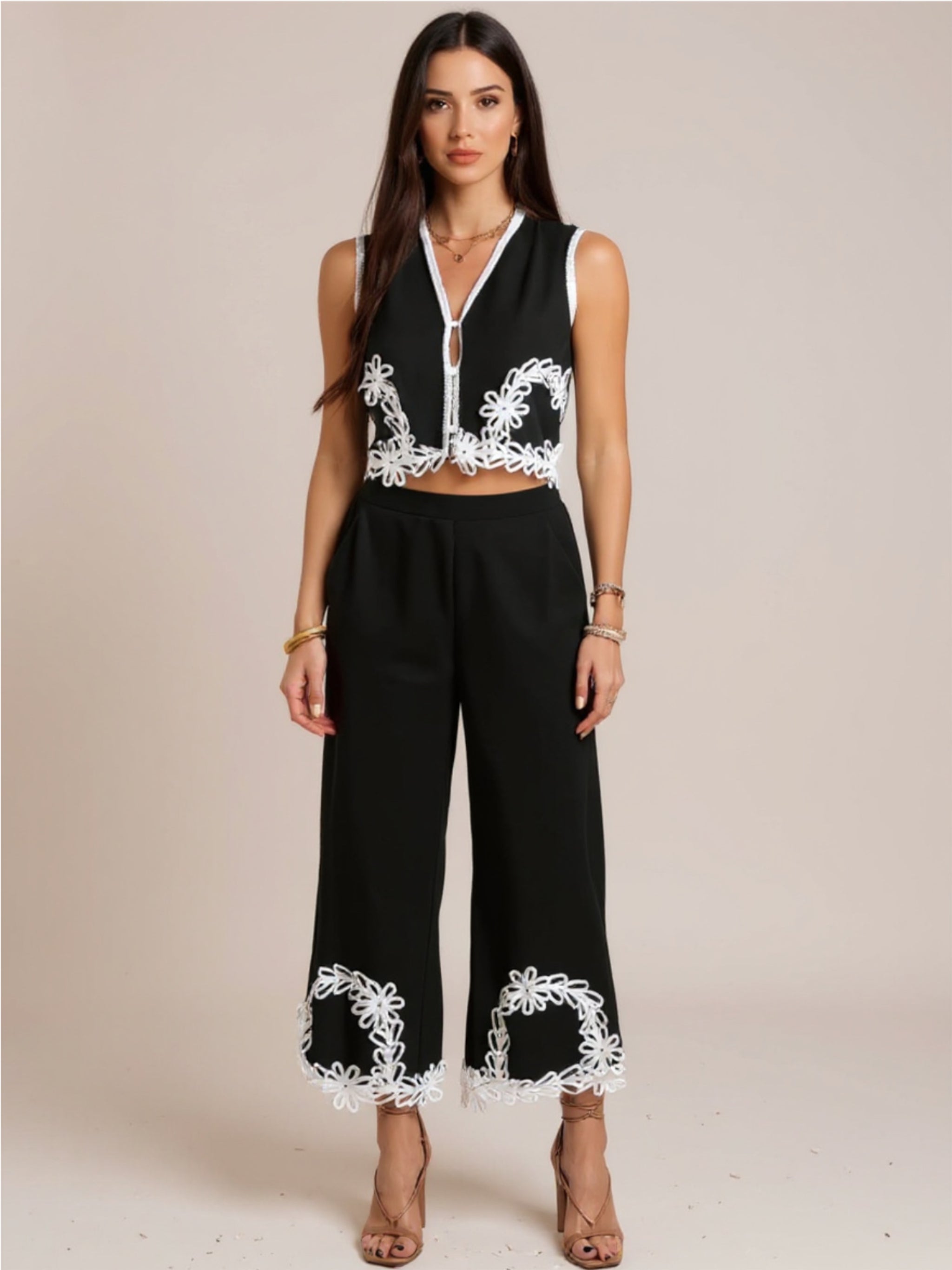 Devine Contrast Cropped Vest & Pants Set