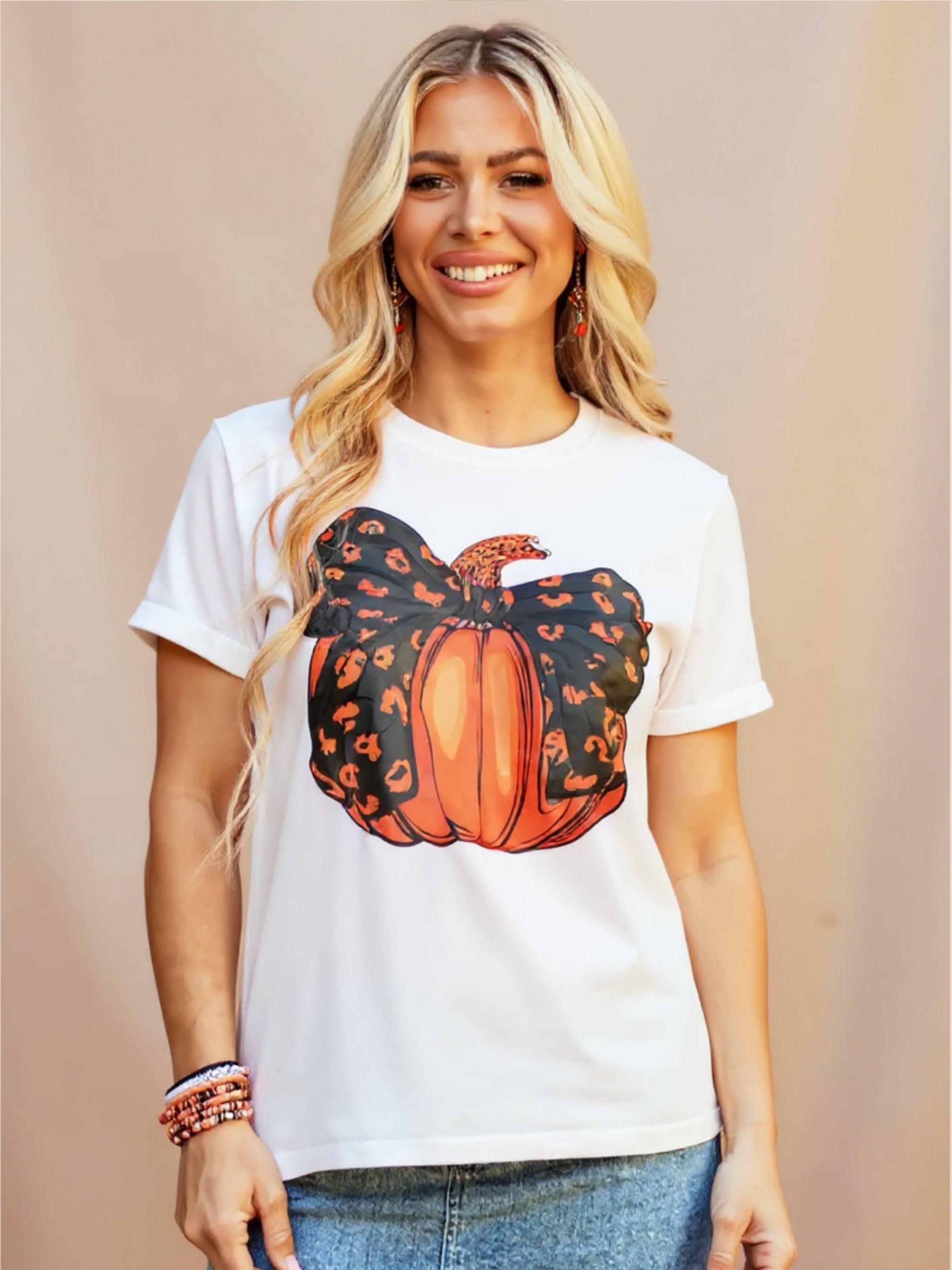 Pumpkin Round Neck Short Sleeve T-Shirt