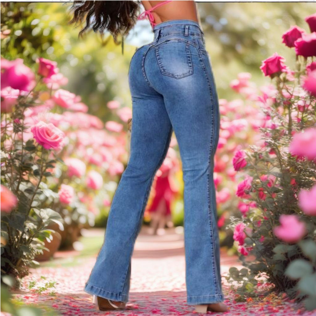 Washed High Rise Flared Jeans