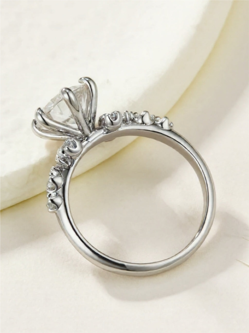 2 Carat Moissanite 925 Sterling Silver Ring