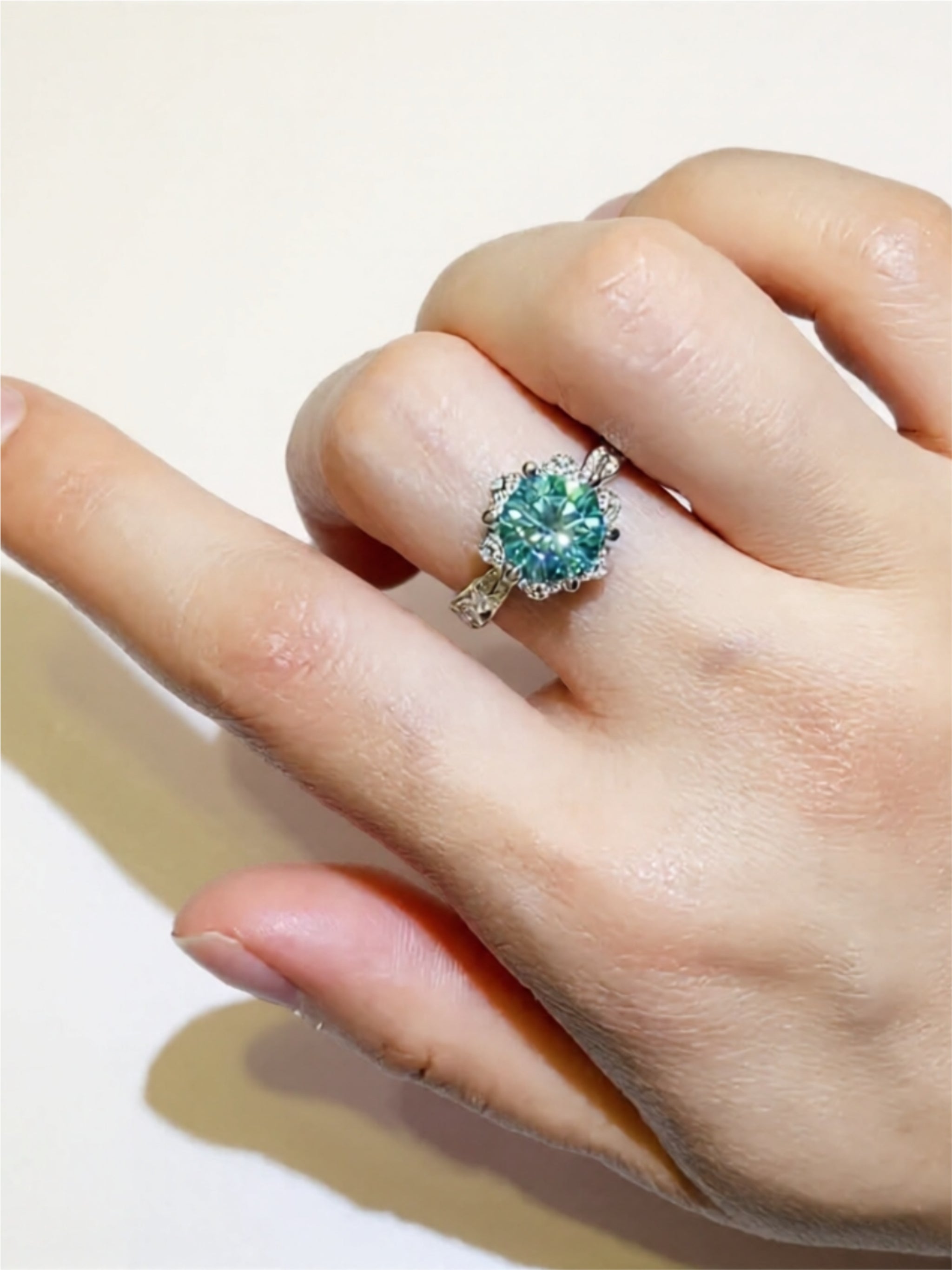 2 Carat Moissanite 925 Sterling Silver Ring