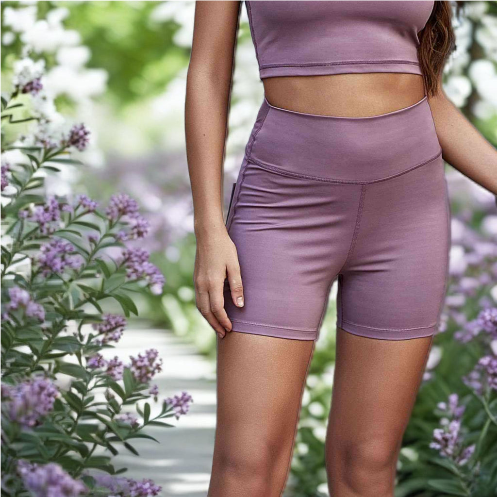 Exposed Seam Active Shorts