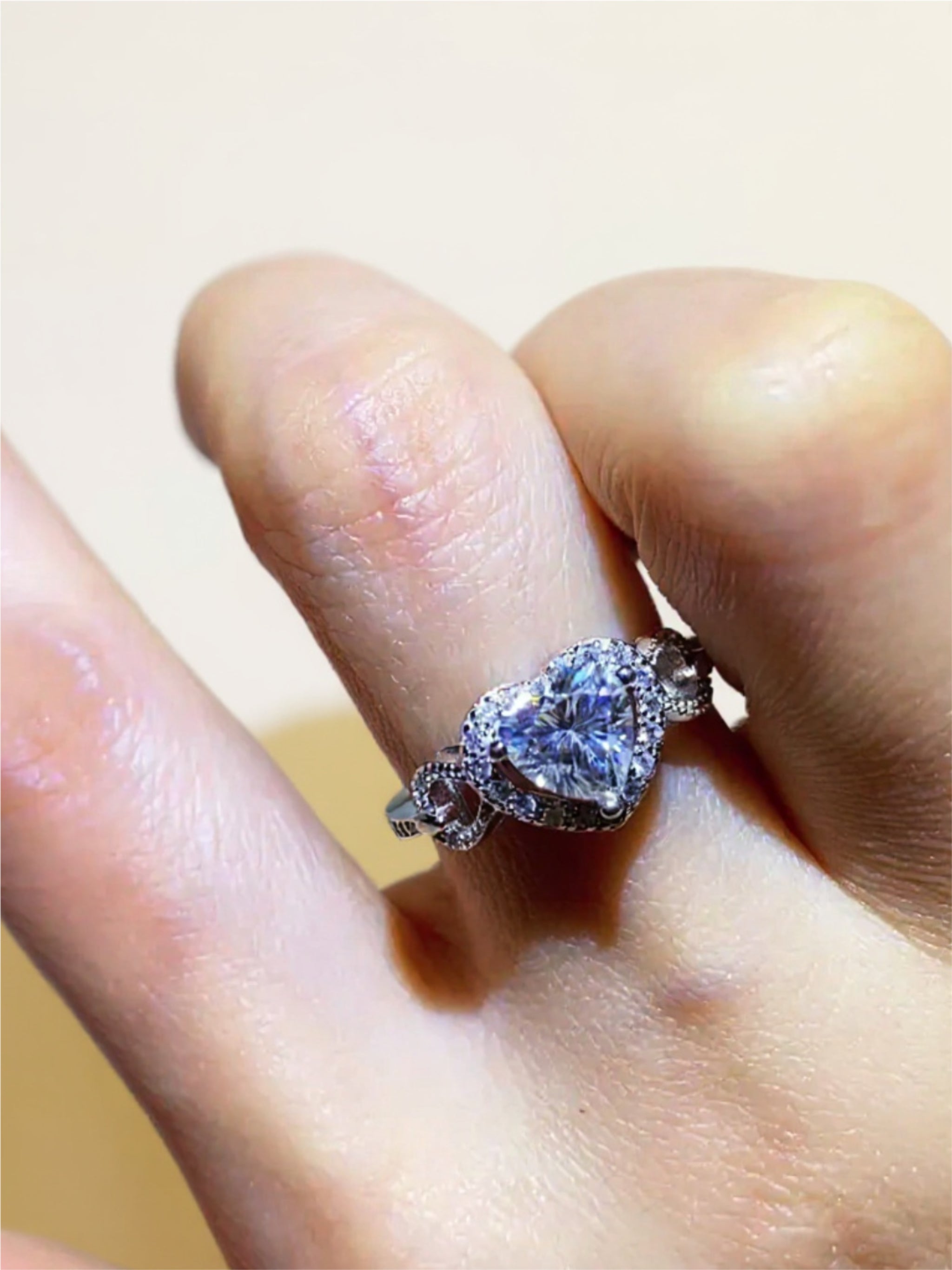 1 Carat Moissanite 925 Sterling Silver Ring