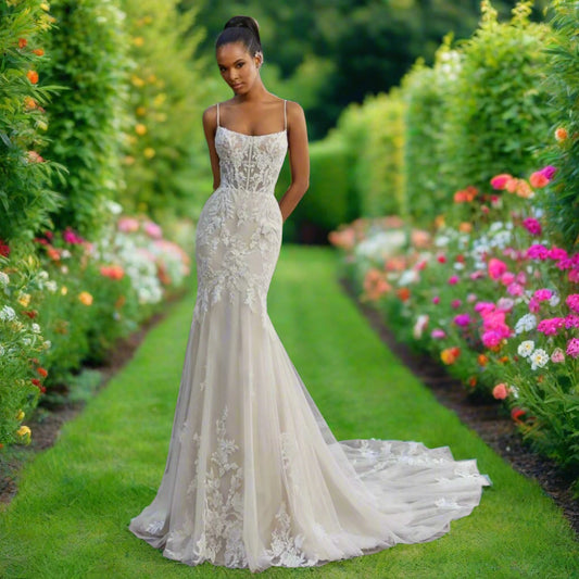 Lace & Tulle Mermaid Wedding Dress