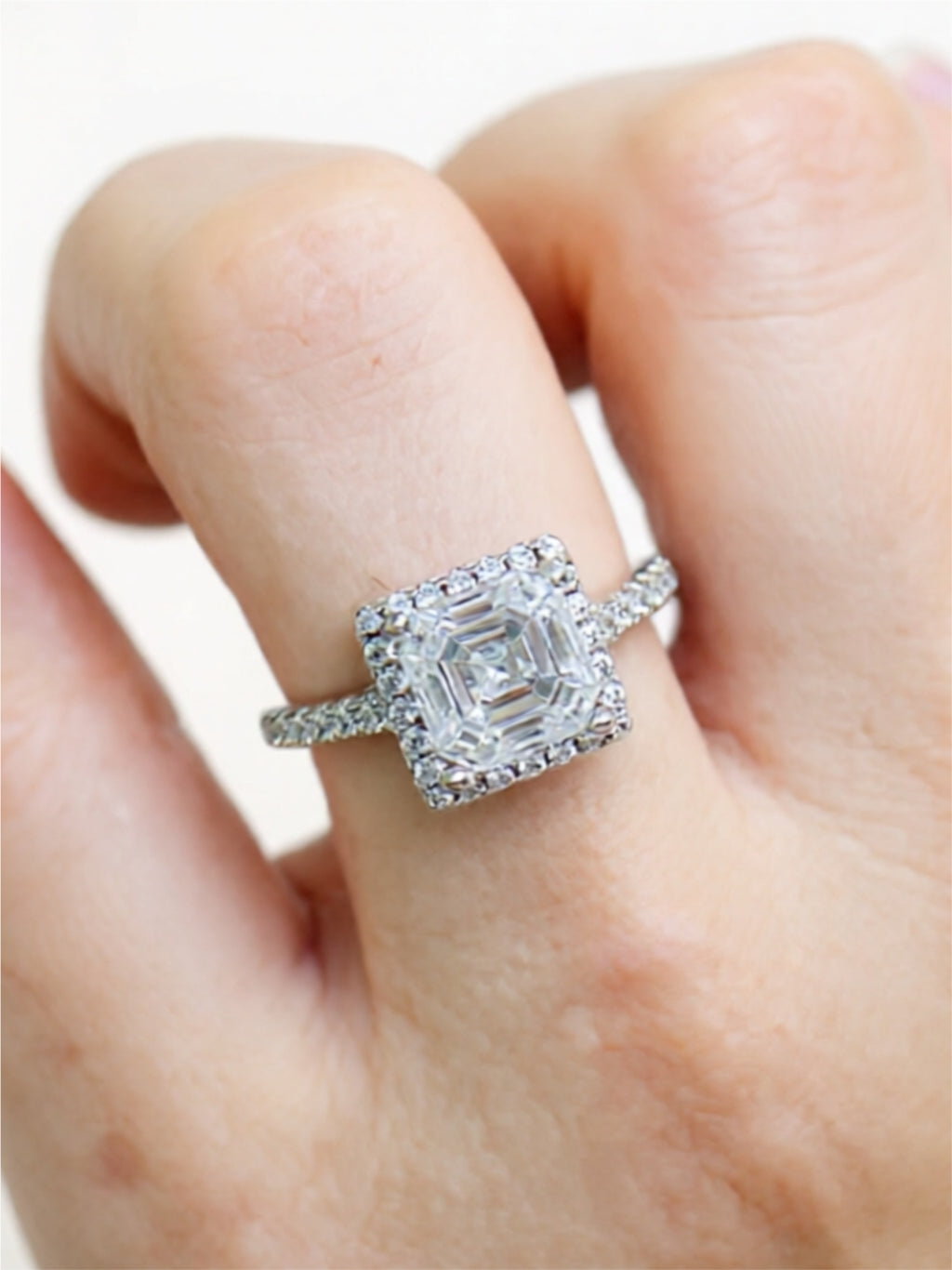 2 Carat Moissanite 925 Sterling Silver Ring