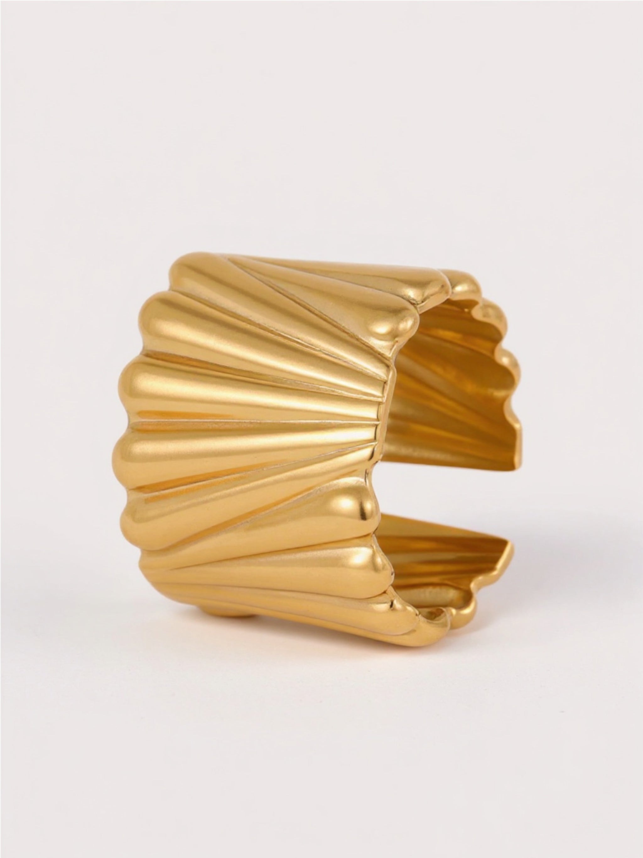 18K Gold Wide Band Statement Ring