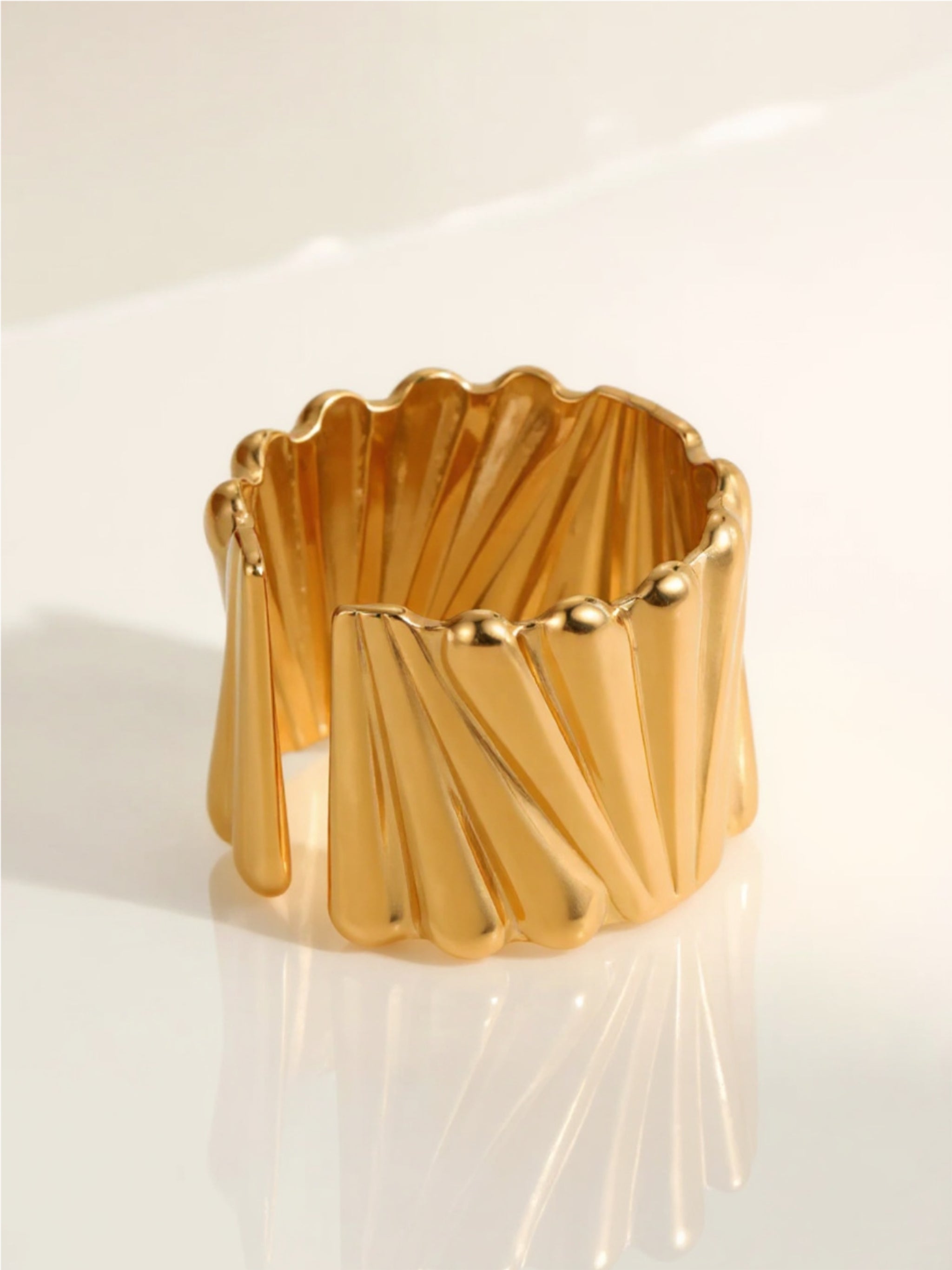 18K Gold Wide Band Statement Ring
