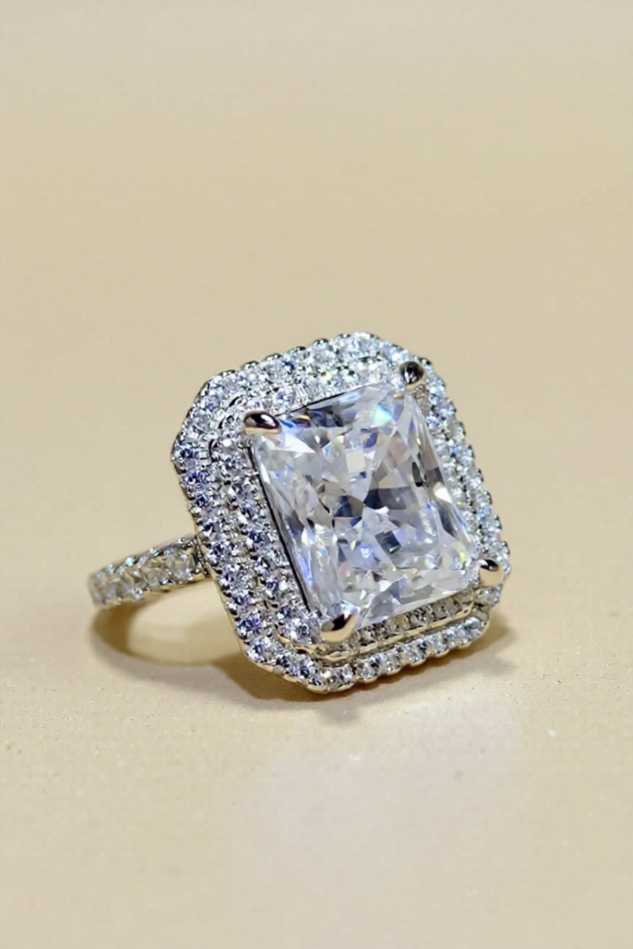 2 Carat Moissanite 925 Sterling Silver Ring