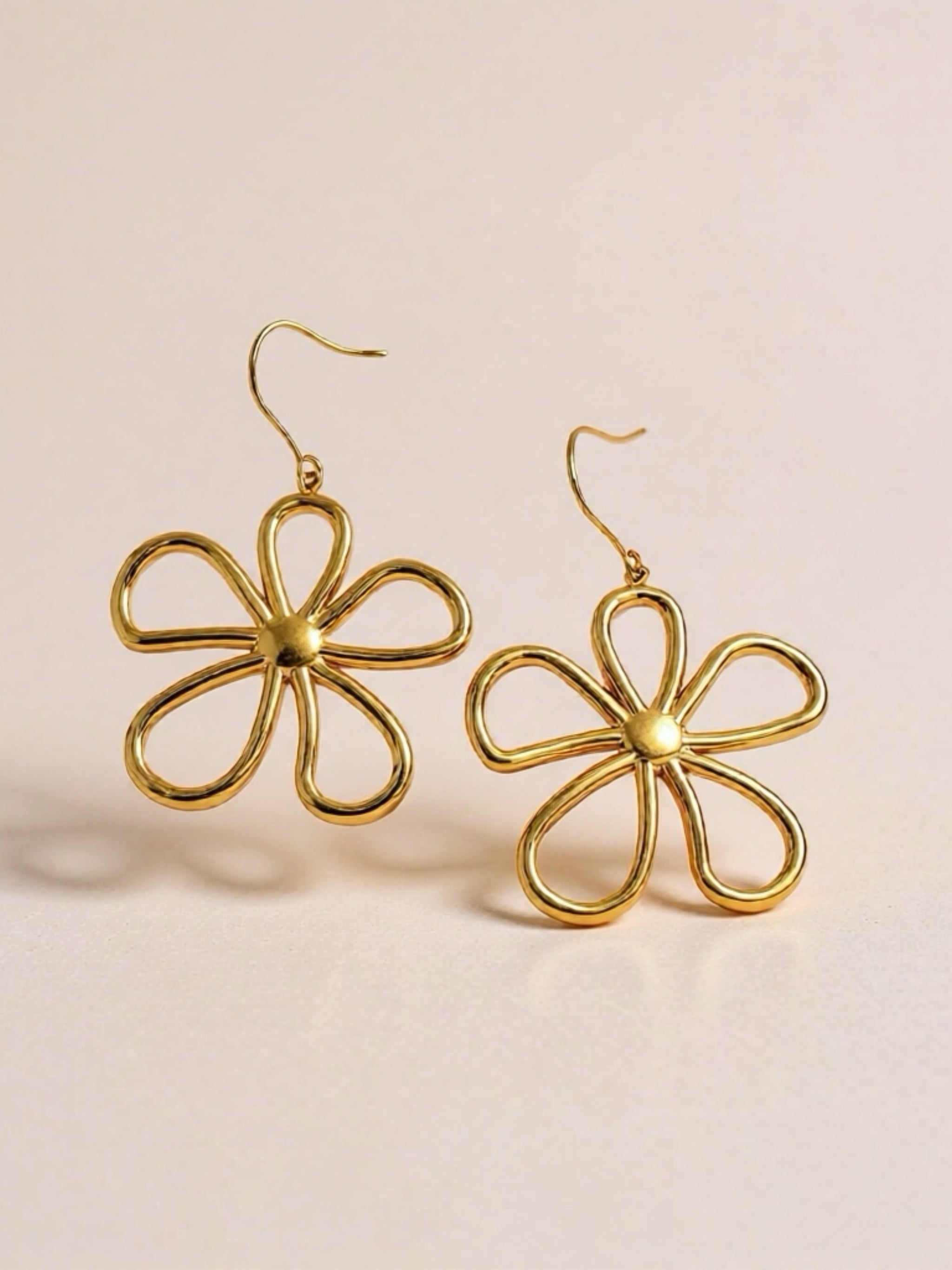18K Gold Flower Earrings