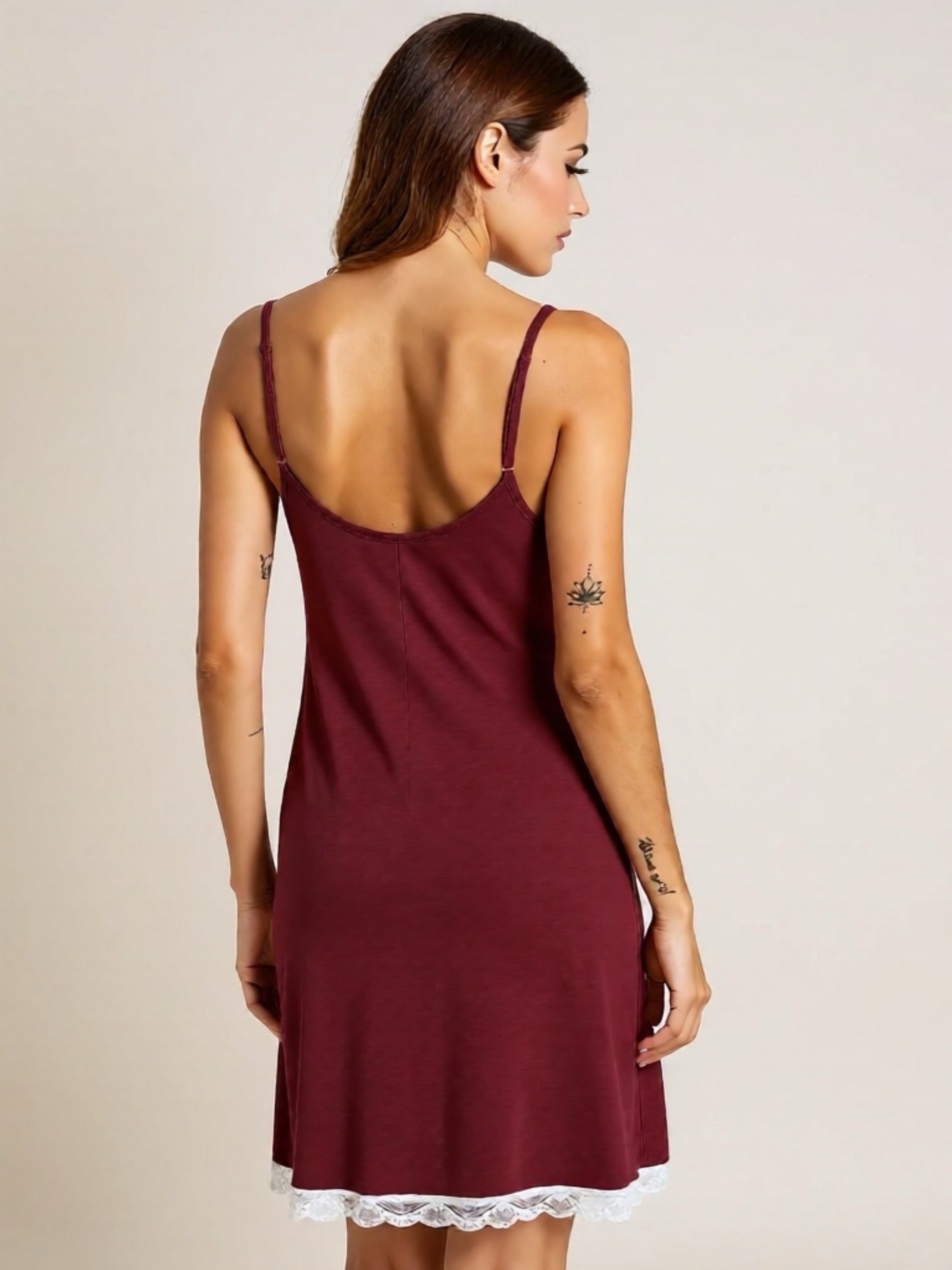 Lace Detailed V-Neck Sleep Dress
