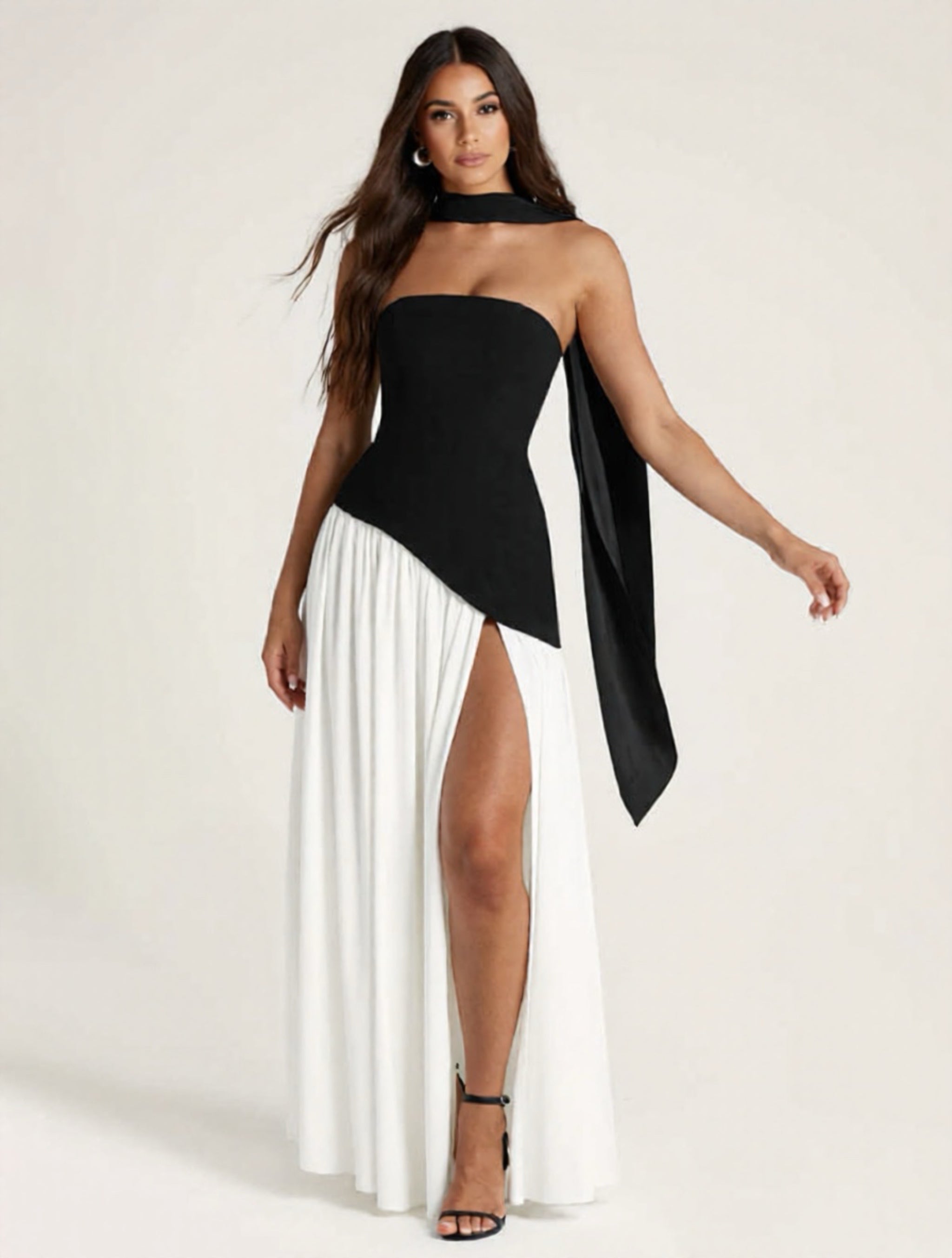 Elegant Black and White Strapless Maxi Dress with Asymmetrical Bodice and High Slit