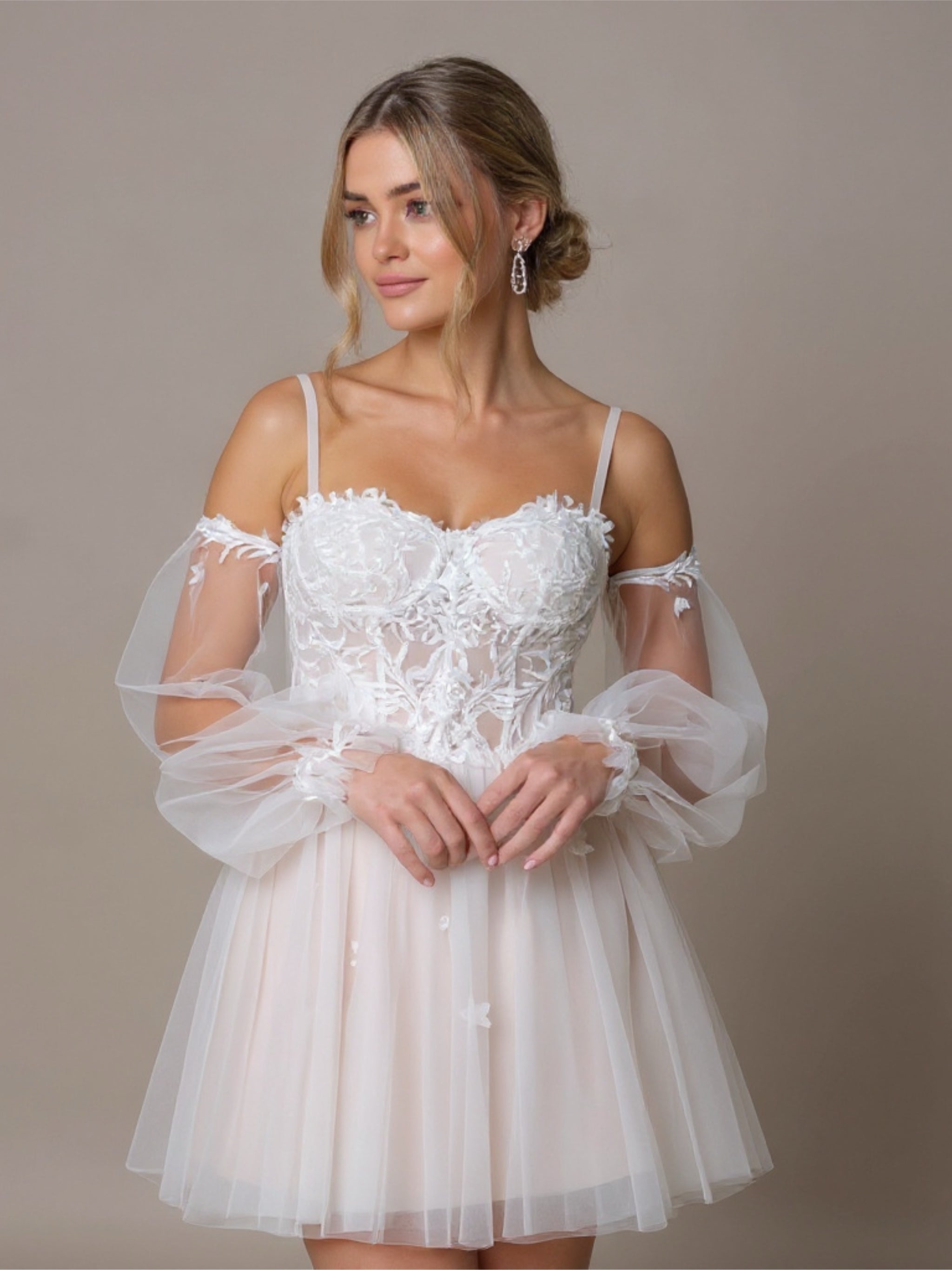 Spaghetti Strap Mini Bridal Dress with Flower Appliques
