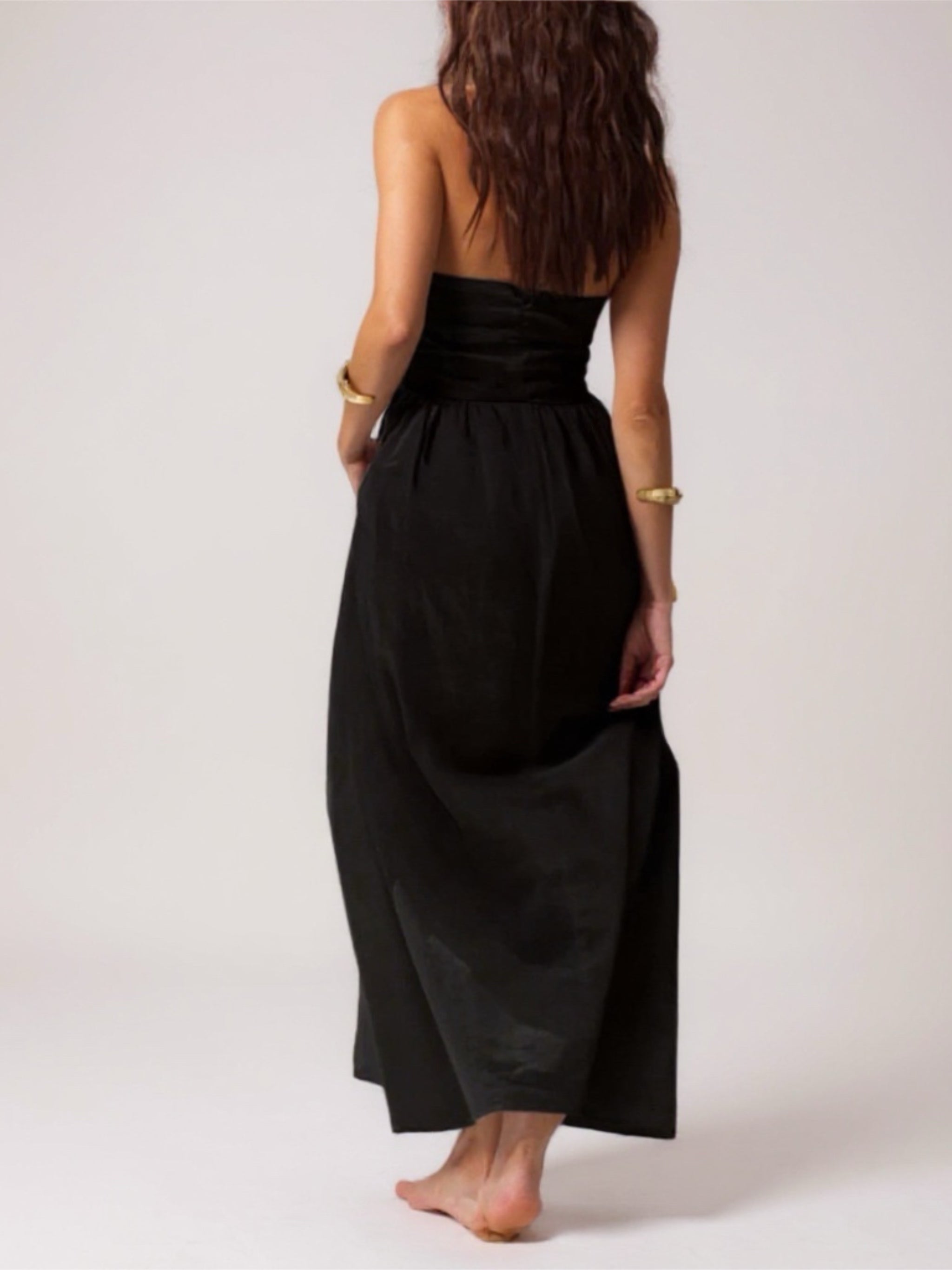 Halter Neck Maxi Dress with Pockets