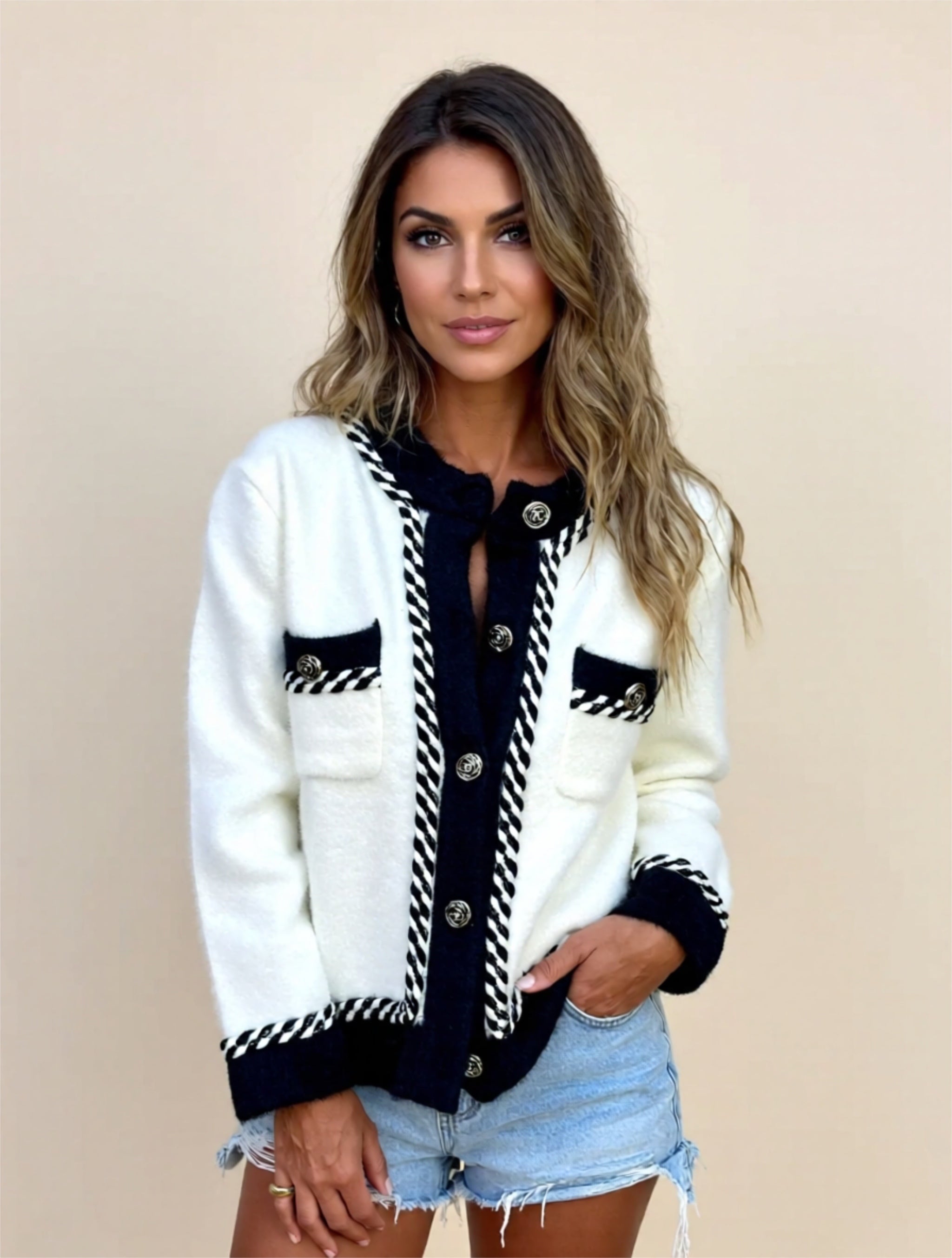 Classic Contrast Buttoned Cardigan