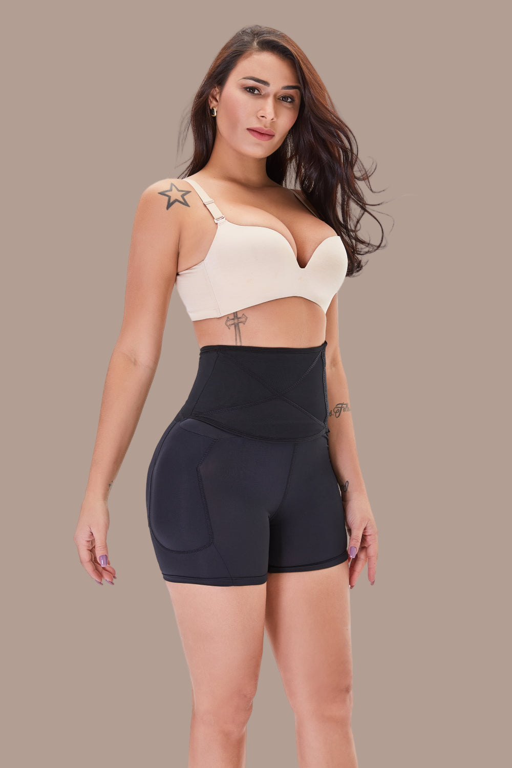 bde59fced5cb4b01a3f6a324891be33d-Max